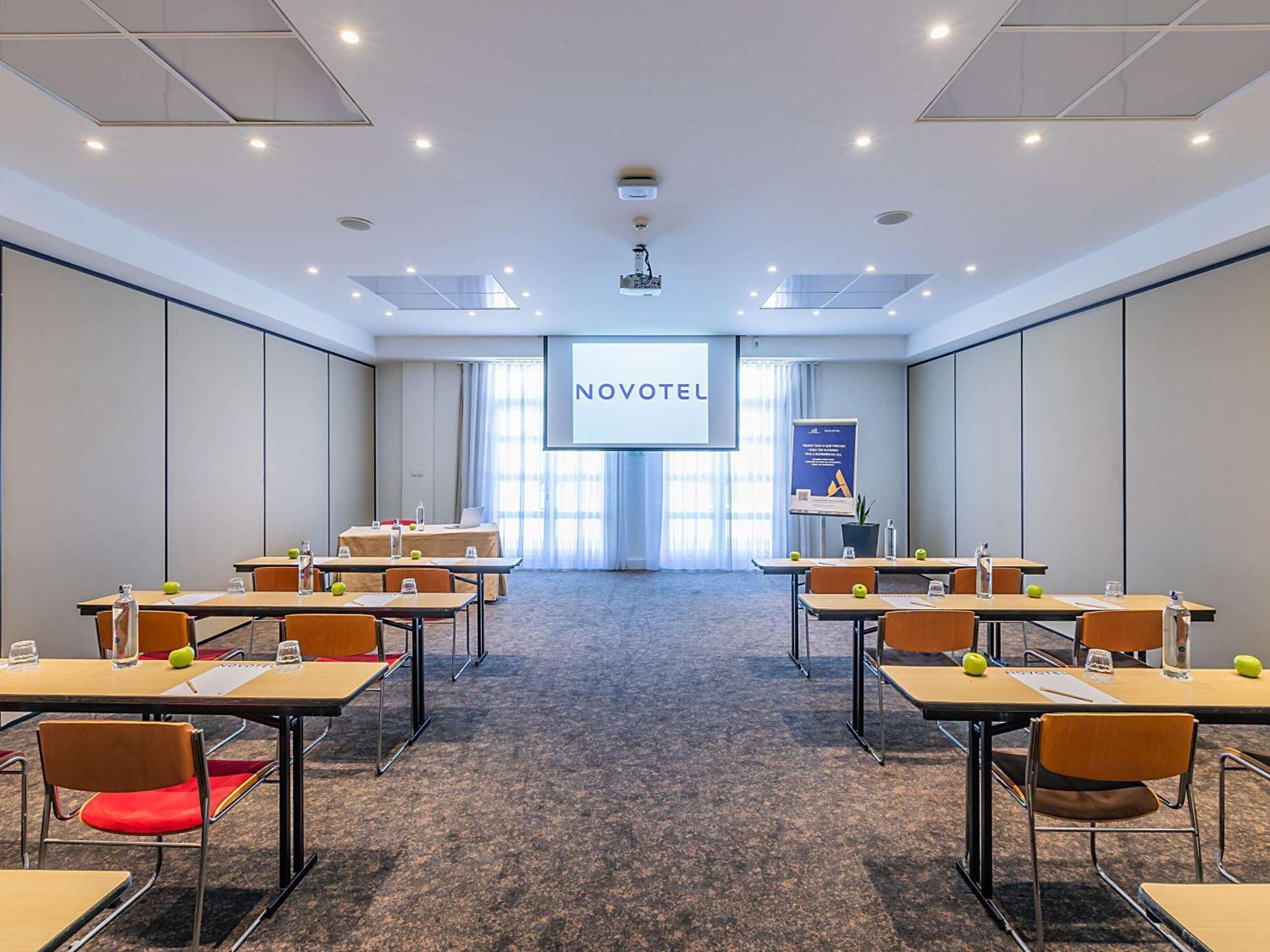 Novotel Сетубал Экстерьер фото
