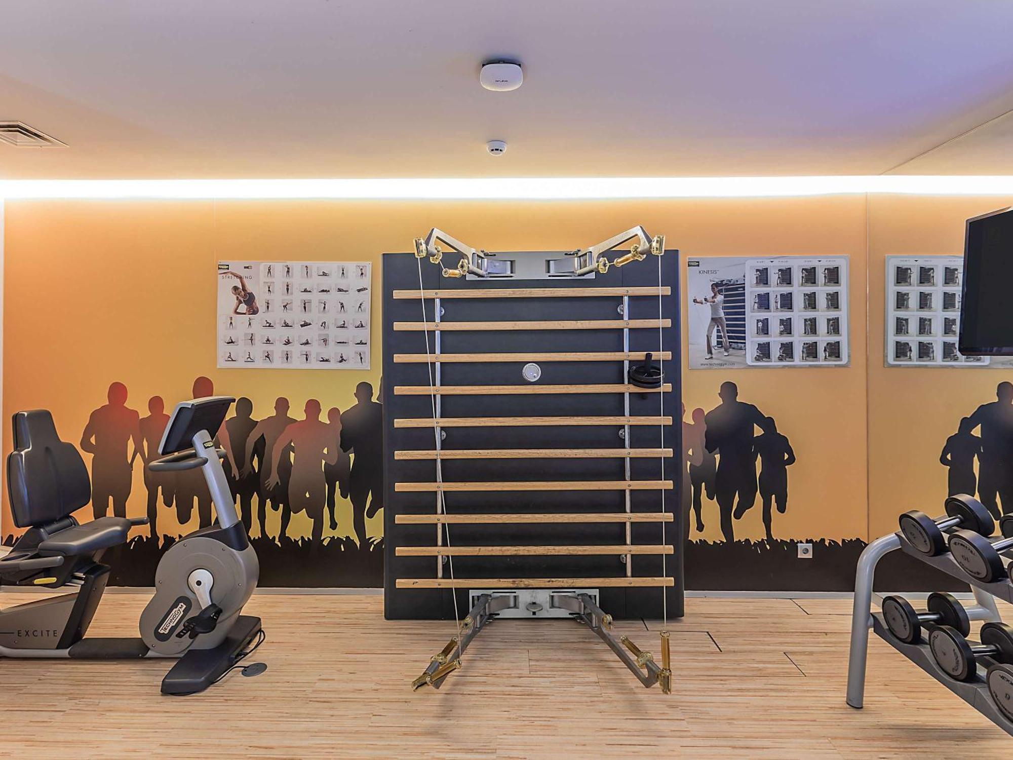 Novotel Сетубал Экстерьер фото
